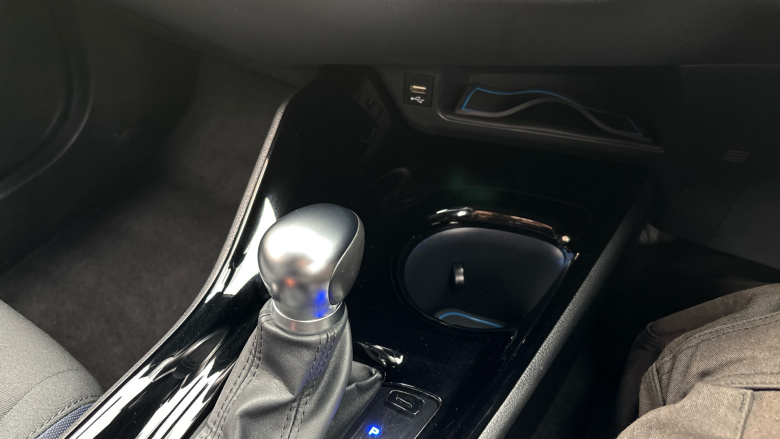 Toyota C-HR 2.0 Hybrid Dynamic 5dr CVT Hybrid Hatchback